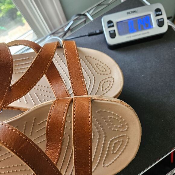 Crocs Women's A-Leigh Brown Leather Wedge Sandal Comfy Strappy Womens Size 11 - Picture 14 of 14